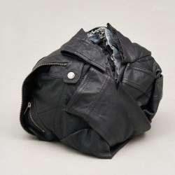 Emmeline de Mooij, Rag-and-bone-mans' Vulva 3