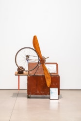 Aaron-Victor Peeters, On the road