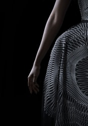 Iris van Herpen, Synergia Series - VII