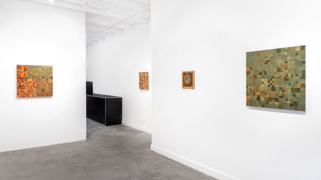 Milah van Zuilen, Installation view Milah van Zuilen - Walking, Galerie Caroline O'Breen, Amsterdam, NL, 2025