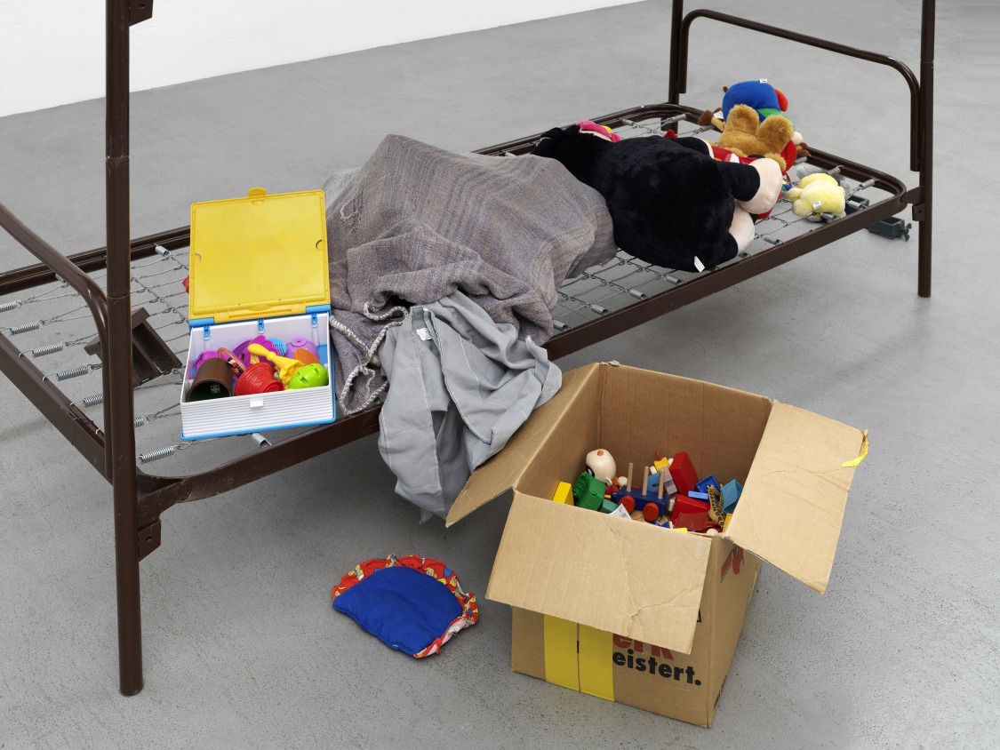 Double decker cot online