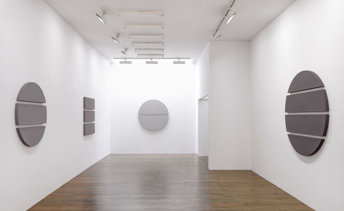 Alan Charlton | Artist on Gallery Viewer | Gallery Viewer
