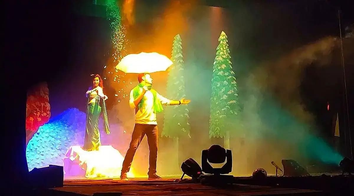 Mobile theatre performance in Pathsala, Assam