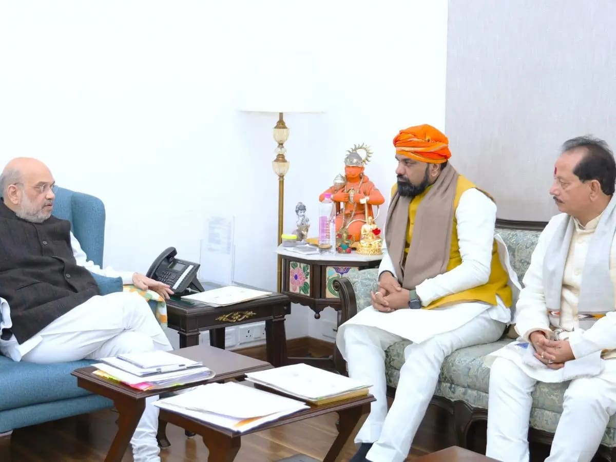 Amit Shah speaks with Bihar Chief Minister Samrat Choudhary over flood threat