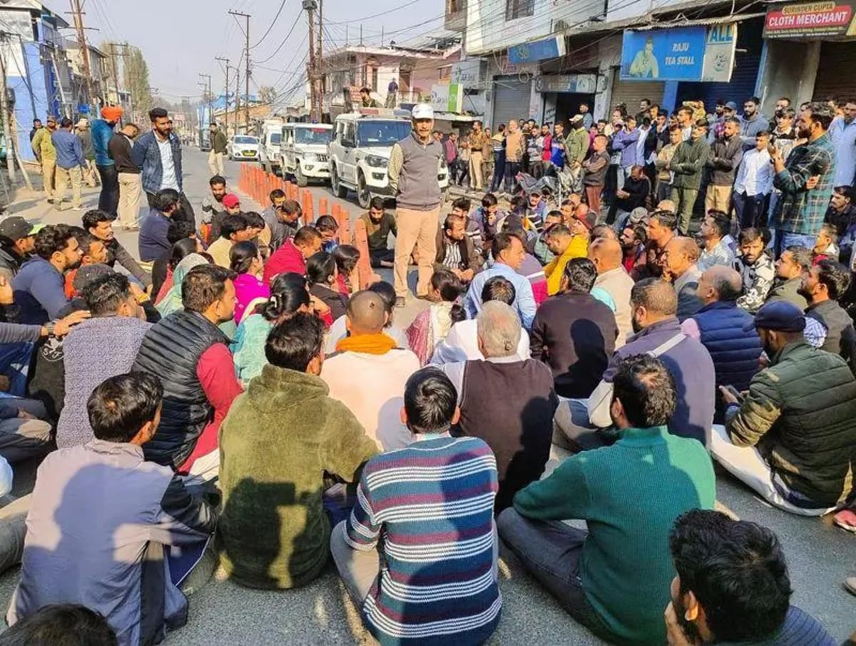 Protest in Chatroo Kishtwar over minor girl’s death