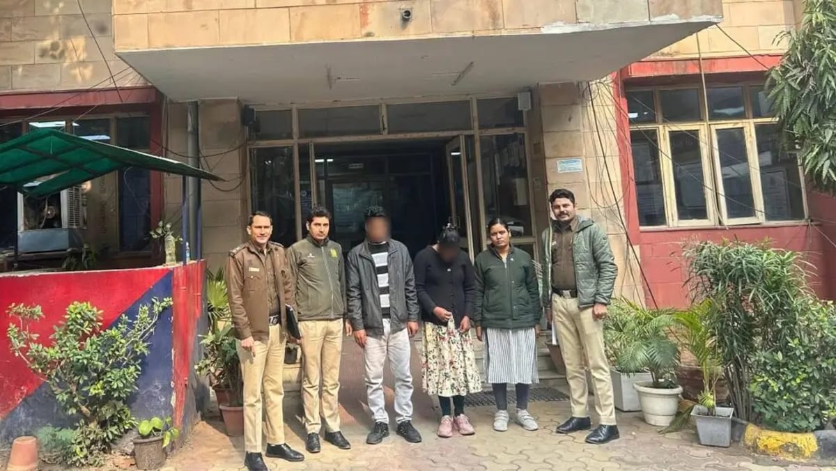 Delhi Police personnel / police verification operation in New Delhi.