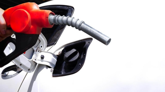 India Scraps Windfall Tax on Petrol Exports, Cuts Duties on Diesel and ATF - NationPath Image