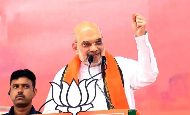 Amit Shah addresses a public gathering in Chittorgarh amid the Vande Mataram controversy.