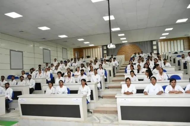 Bihar postgraduate medical students as state government raises PG medical and dental stipends
