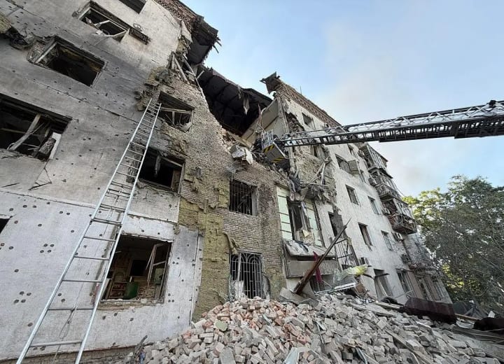 Russian, Ukrainian Strikes Leave 13 Dead, 88 Injured - NationPath Image