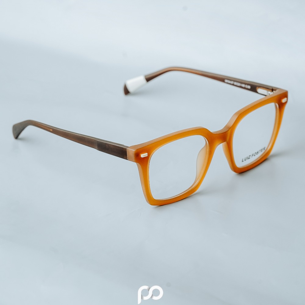 Here is the model name