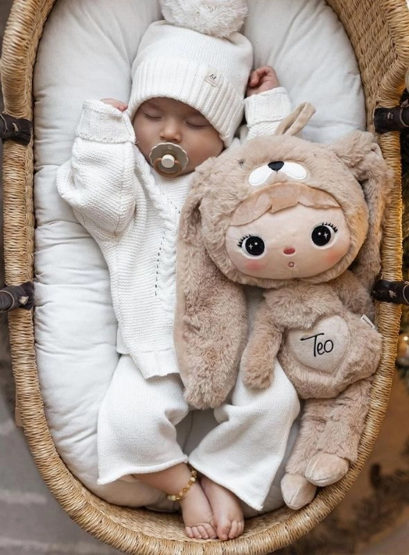 Personalizowana maskotka z imieniem jako prezent dla noworodka