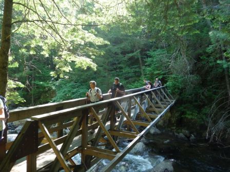 Lower Wolf Jaws hike 2010 Cathy & Jim on bridge