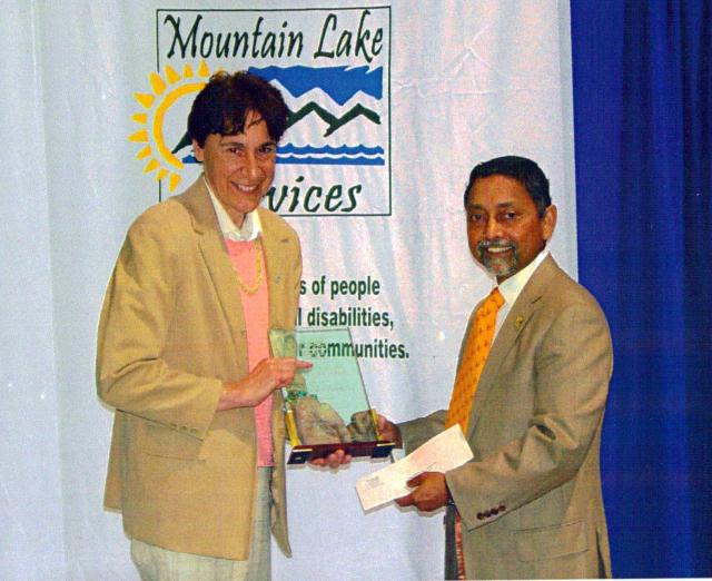 Patricia Johnson Presented Leadership Award