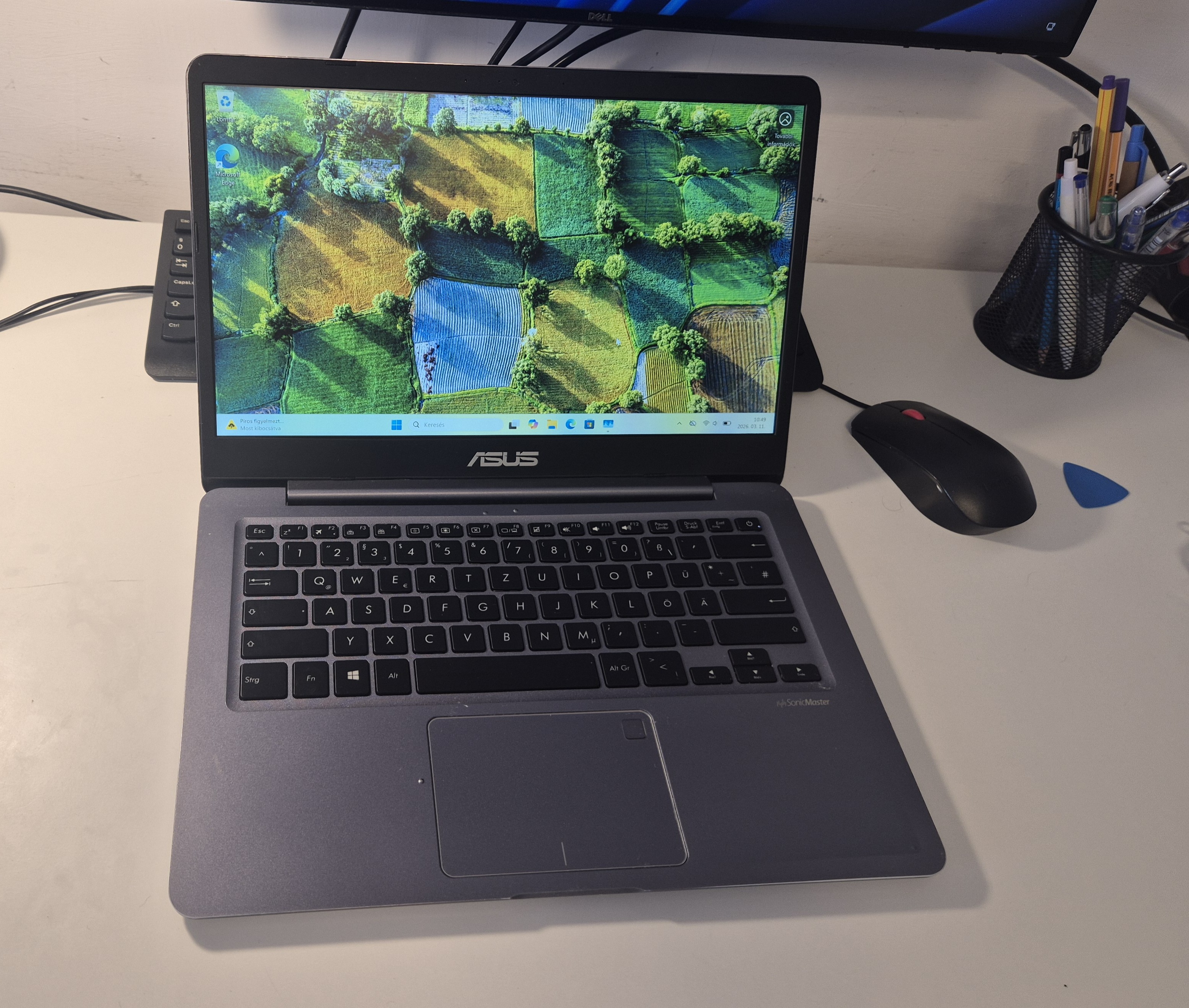 Eladó felújított, garanciális Eladó Asus X406UAR laptop – Erős i7 processzor, 16GB RAM, Új Akkumulátor! Szegeden – azonnal elvihető