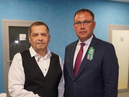 День Шахтера в Кемерове: Врио губернатора встретился с артистами и зрителями