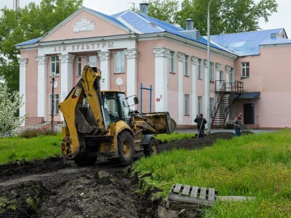 Стартовал капитальный ремонт сквера у ДК в поселке Боровом