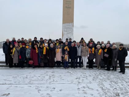 Кузбасские социалисты поздравили участников специальной военной операции с Днем защитника Отечества