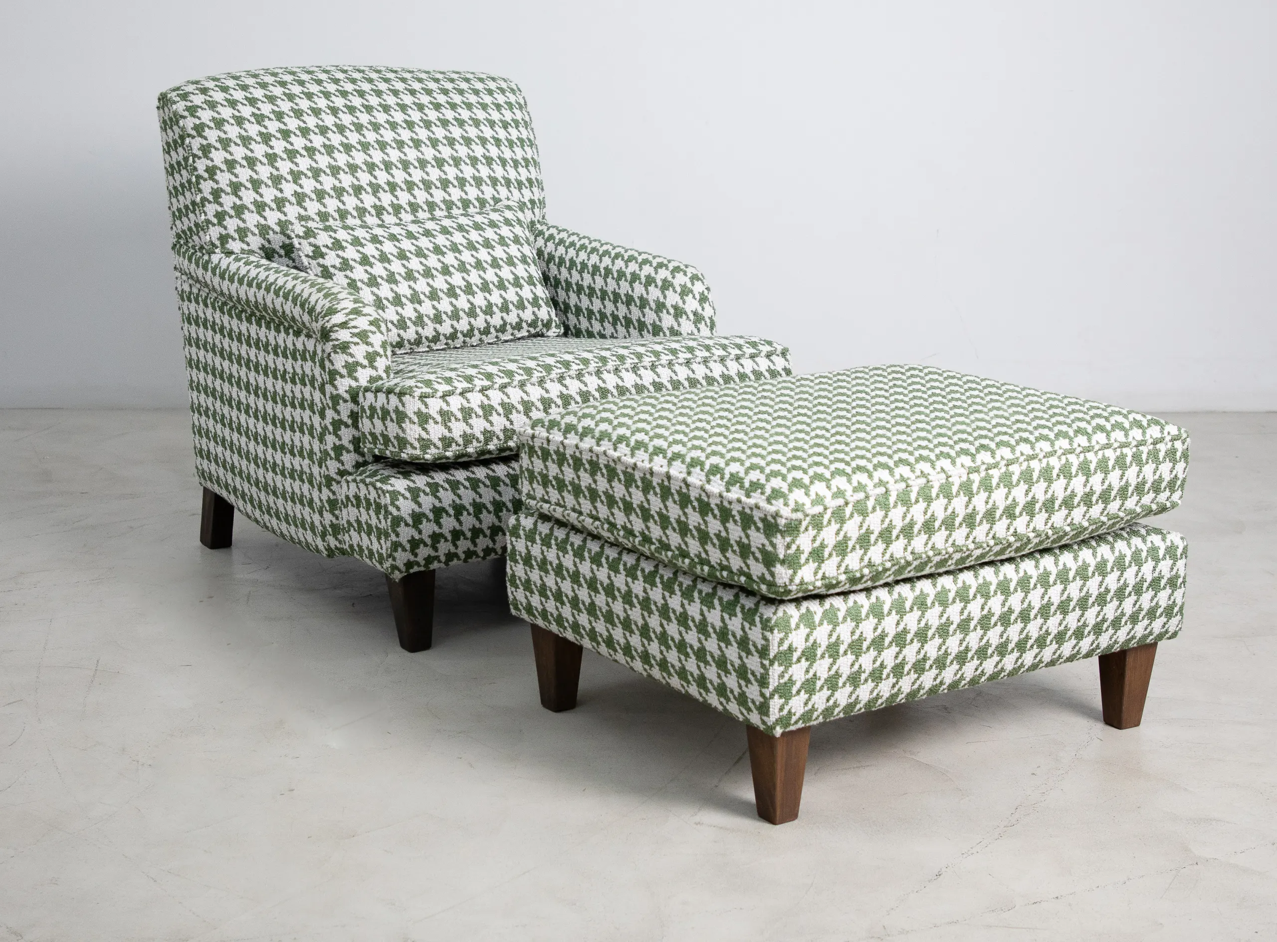 Isla Armchair w Ottoman copy (1)