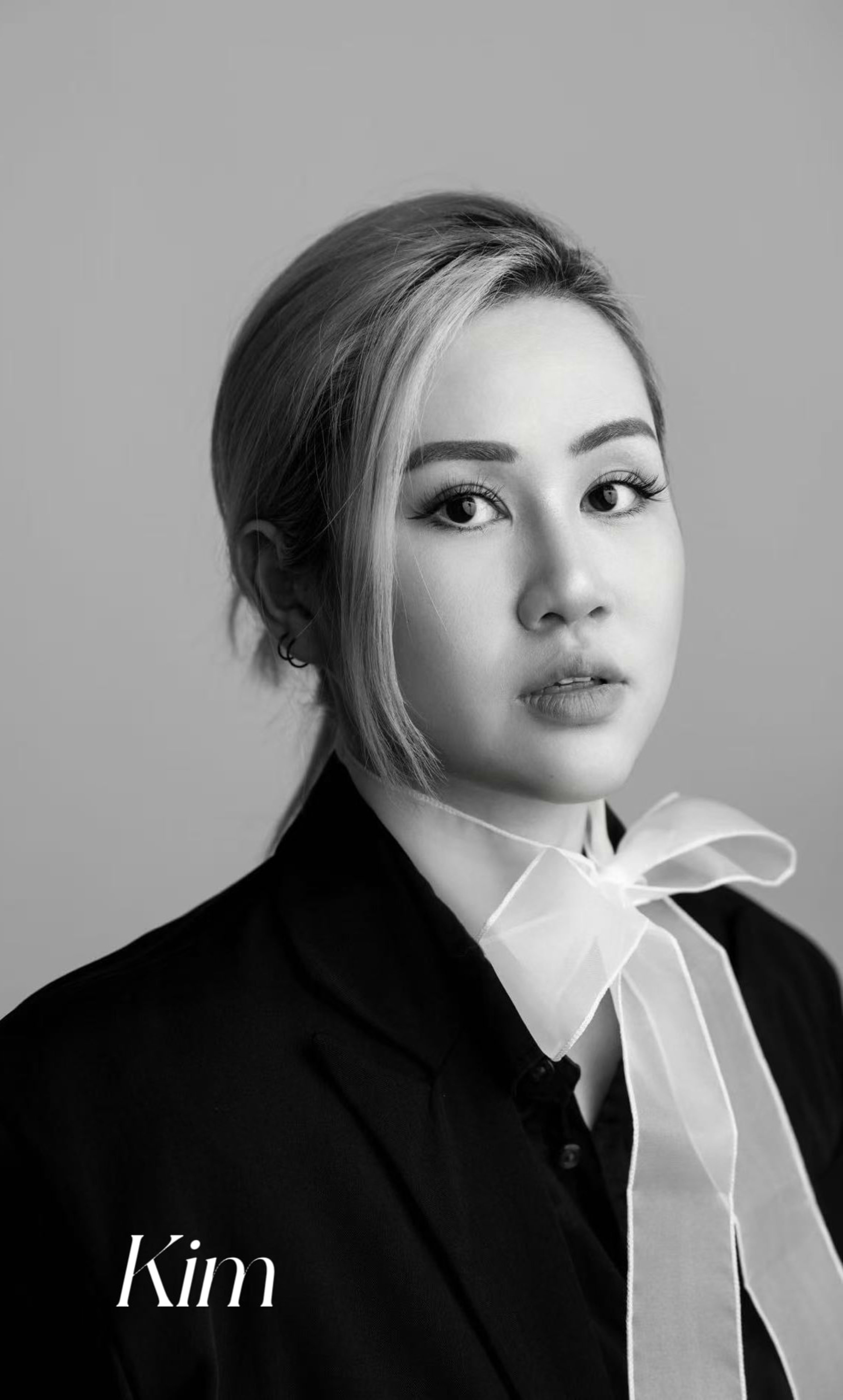 Kim — Senior Makeup Artist