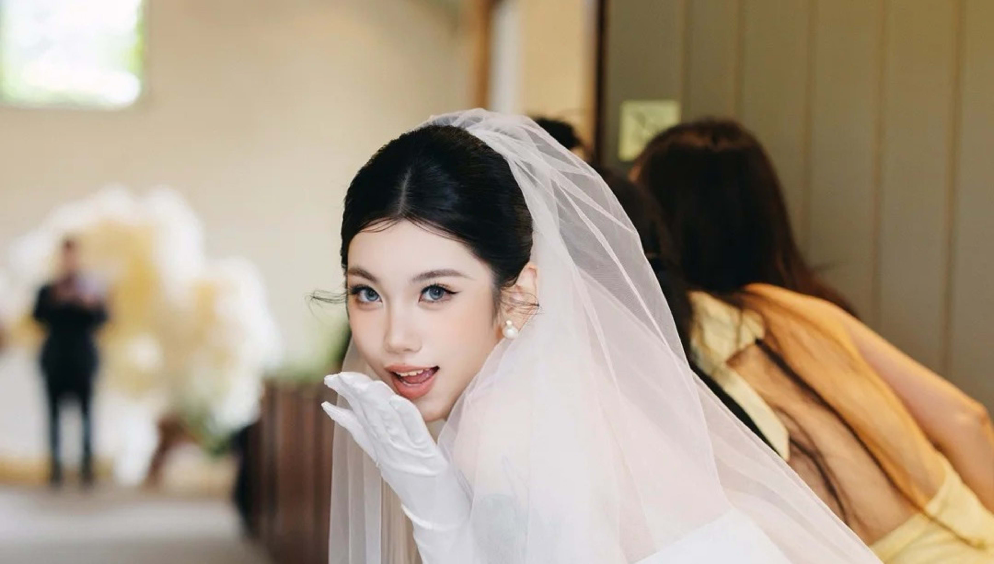 Morning gown bridal makeup