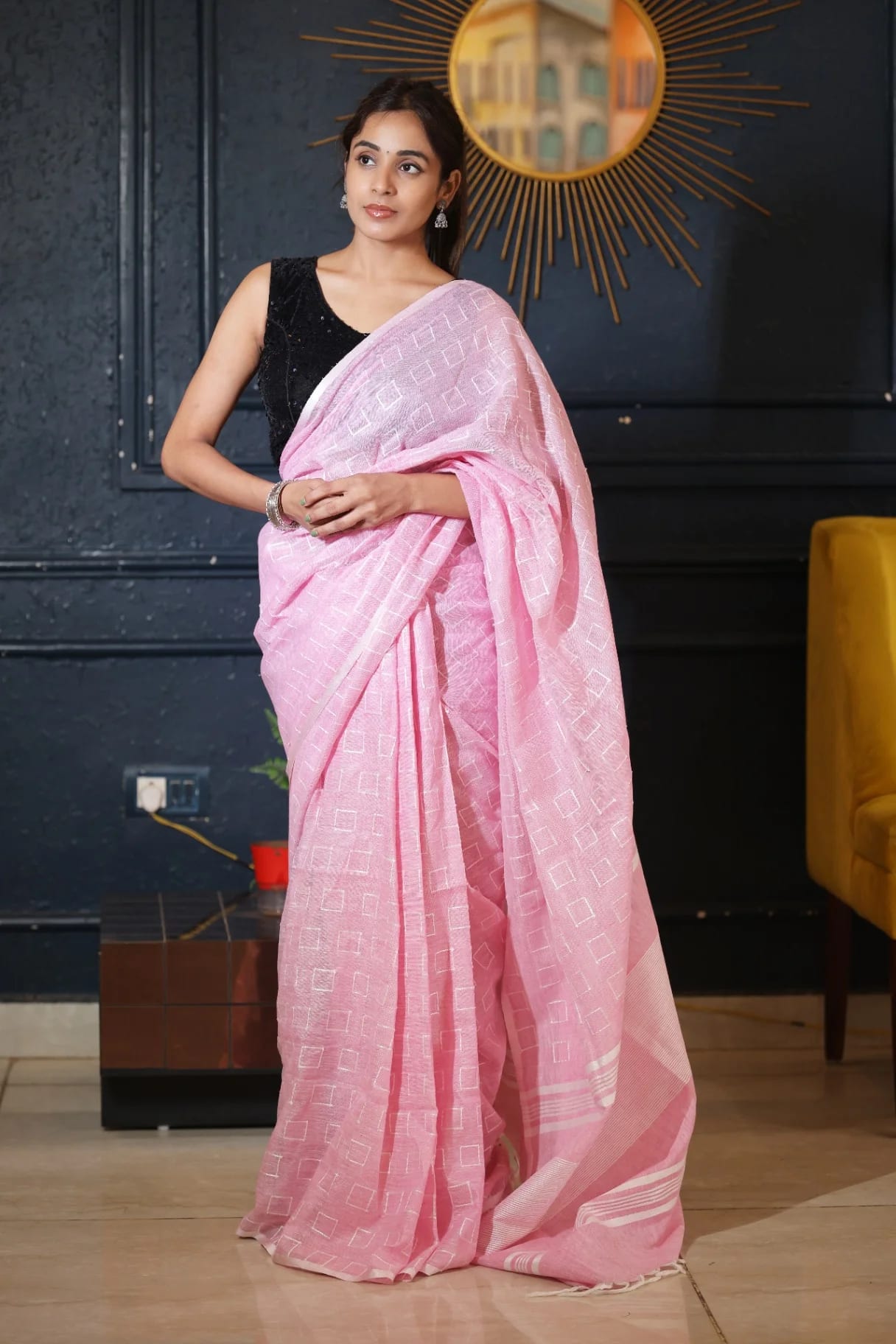 Blush Pink Premium Linen Handloom Saree - Image 1