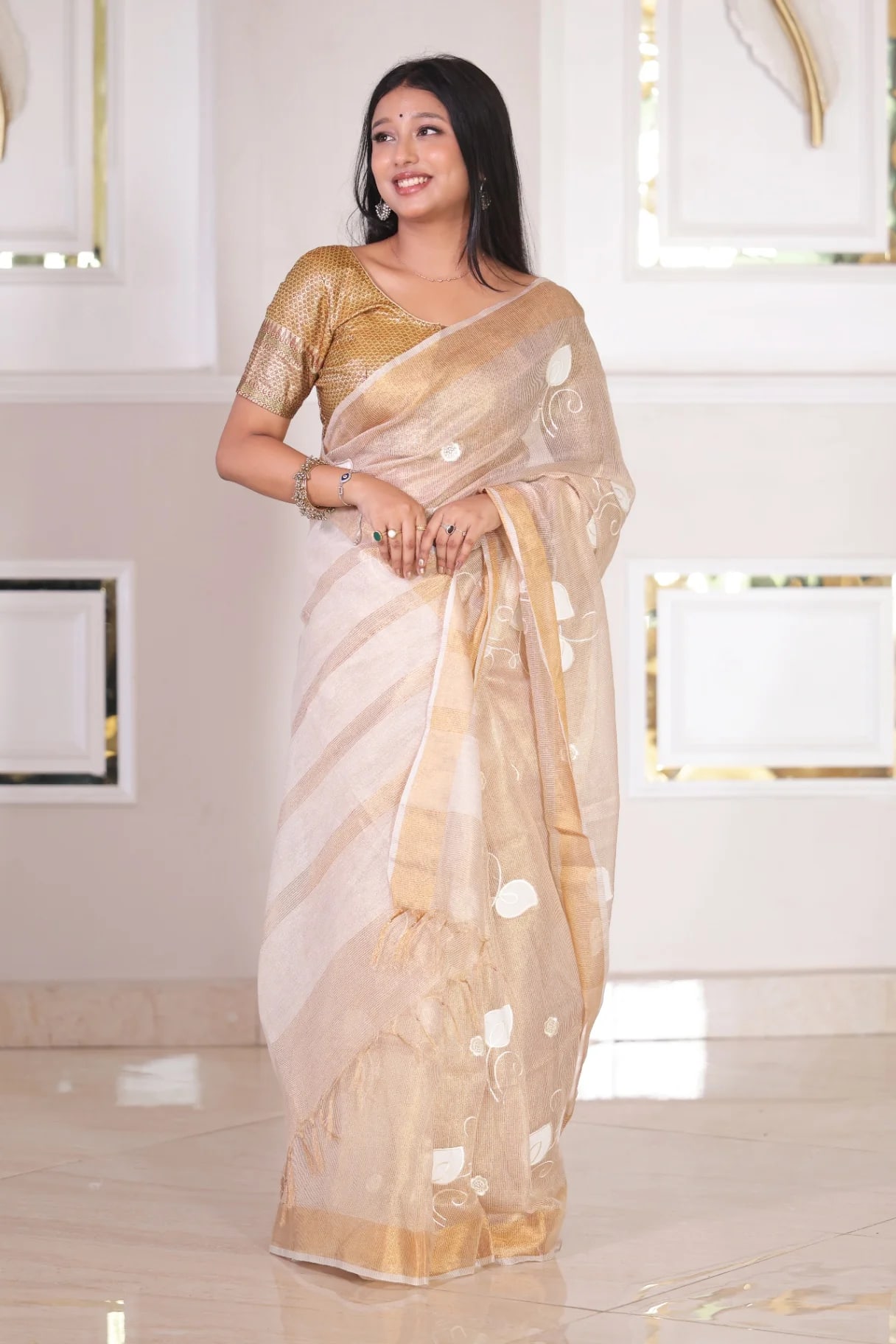  Applique Tissue Linen Saree - Image 2