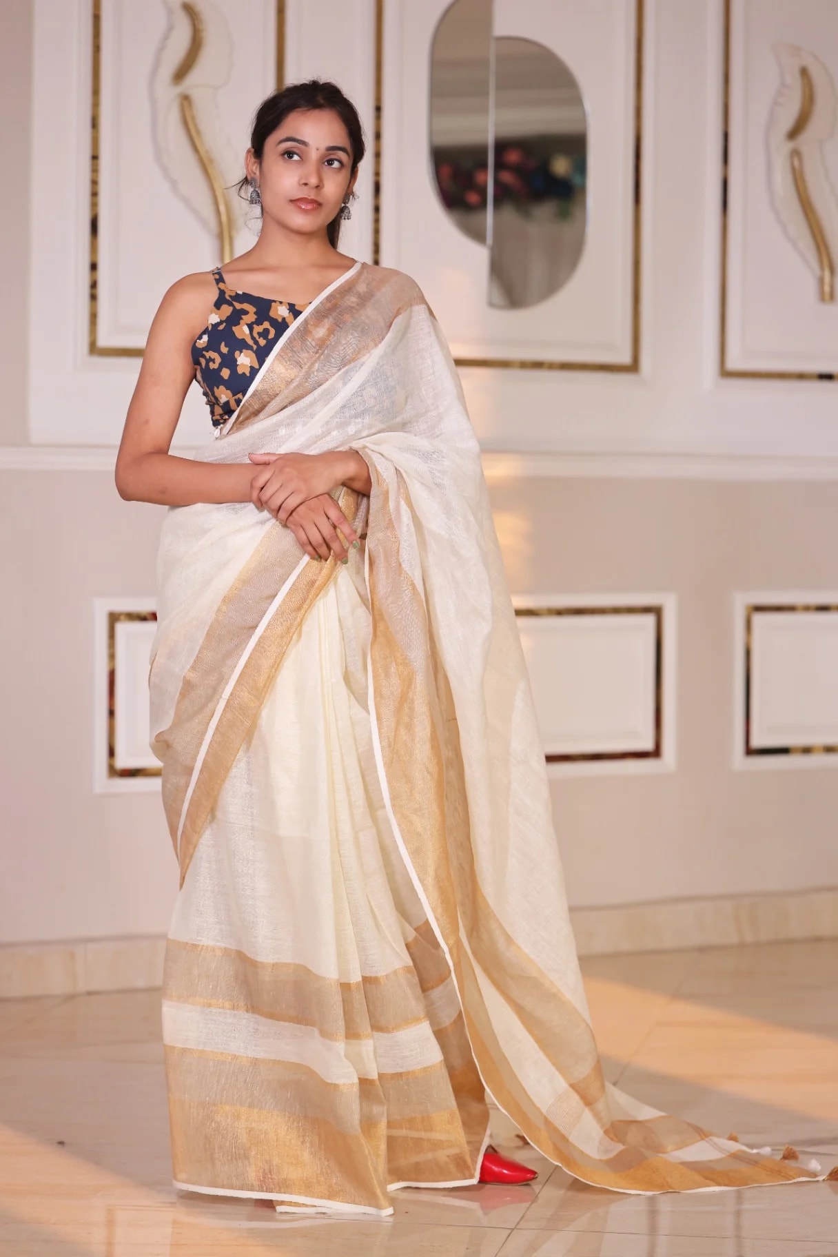 Premium Pure Linen Ivory Saree with Golden Zari Border - Image 2