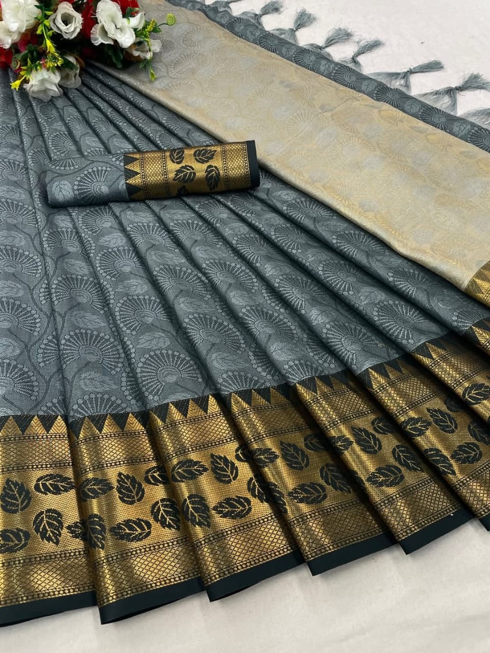 Poonthamil sarees