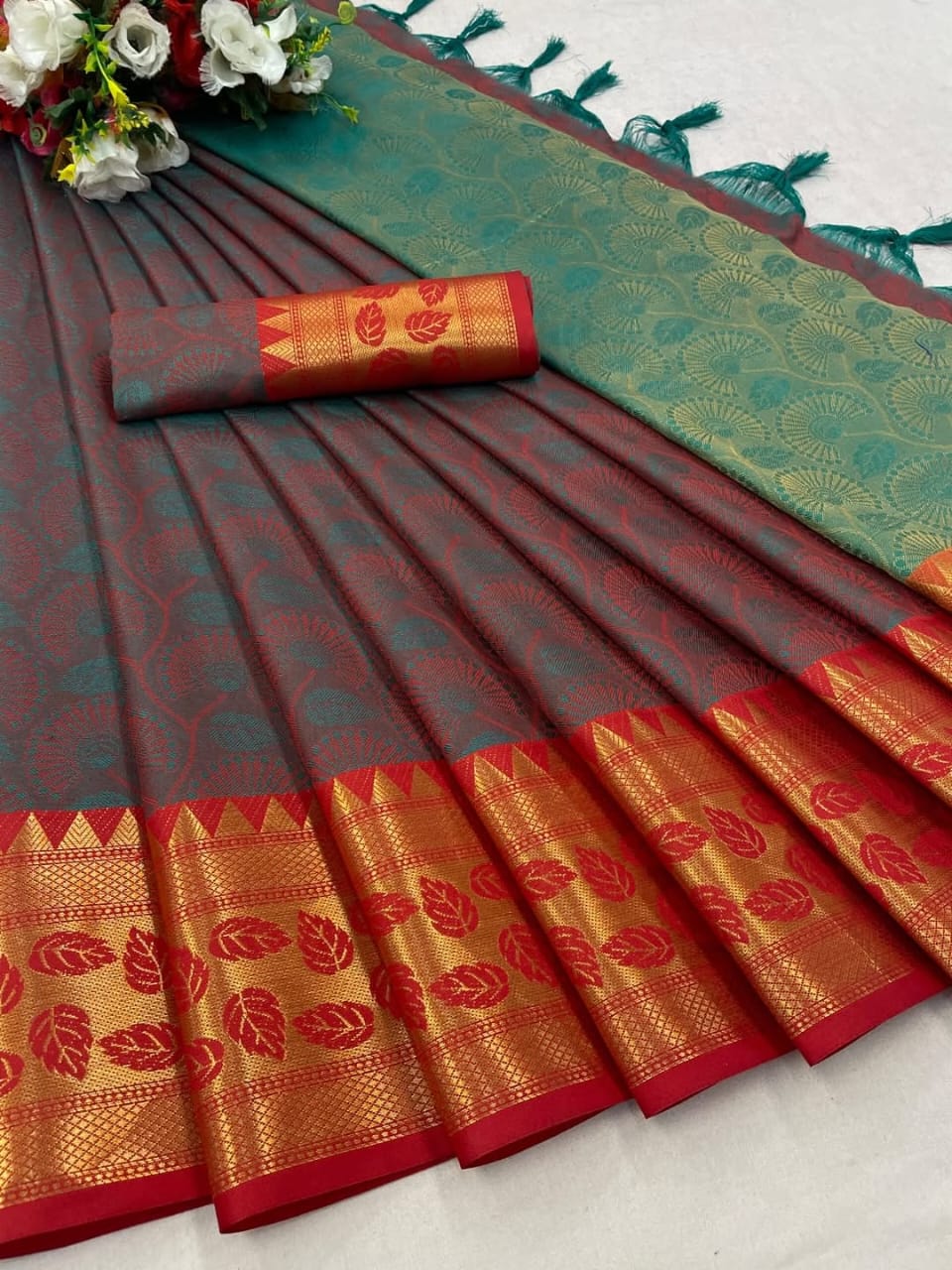 Poonthamil sarees