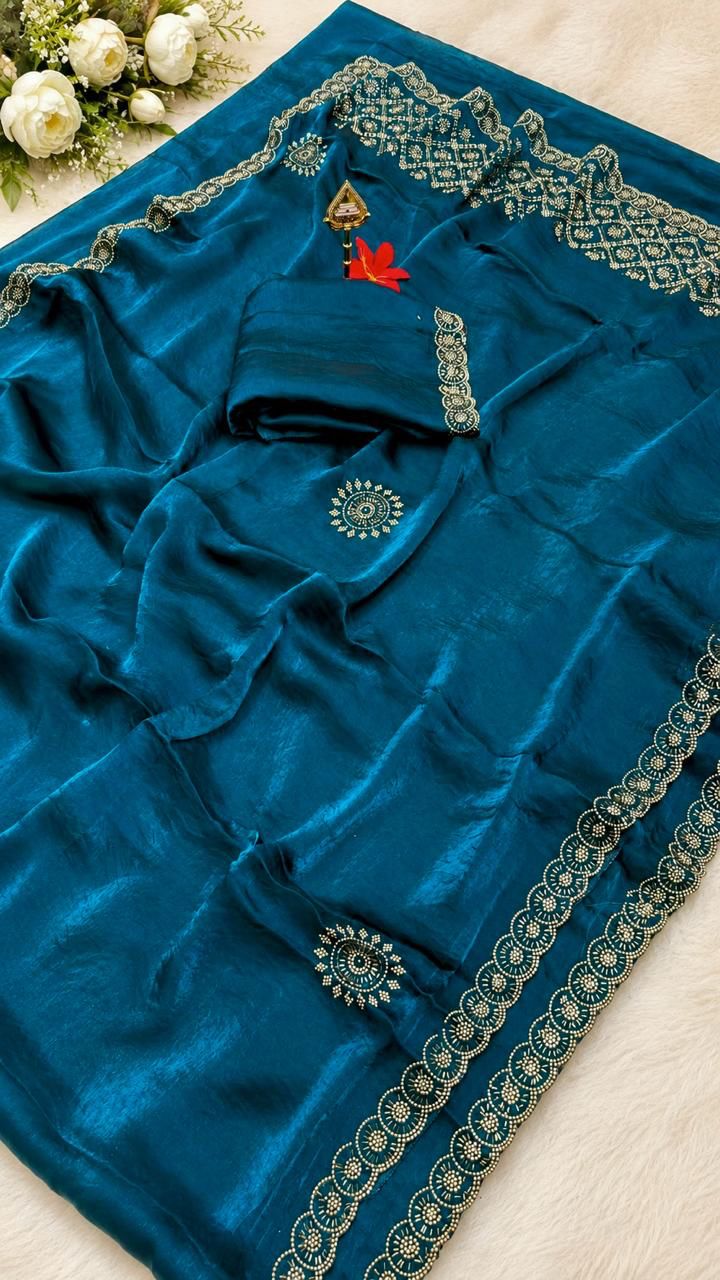 Nila Mayil Saree