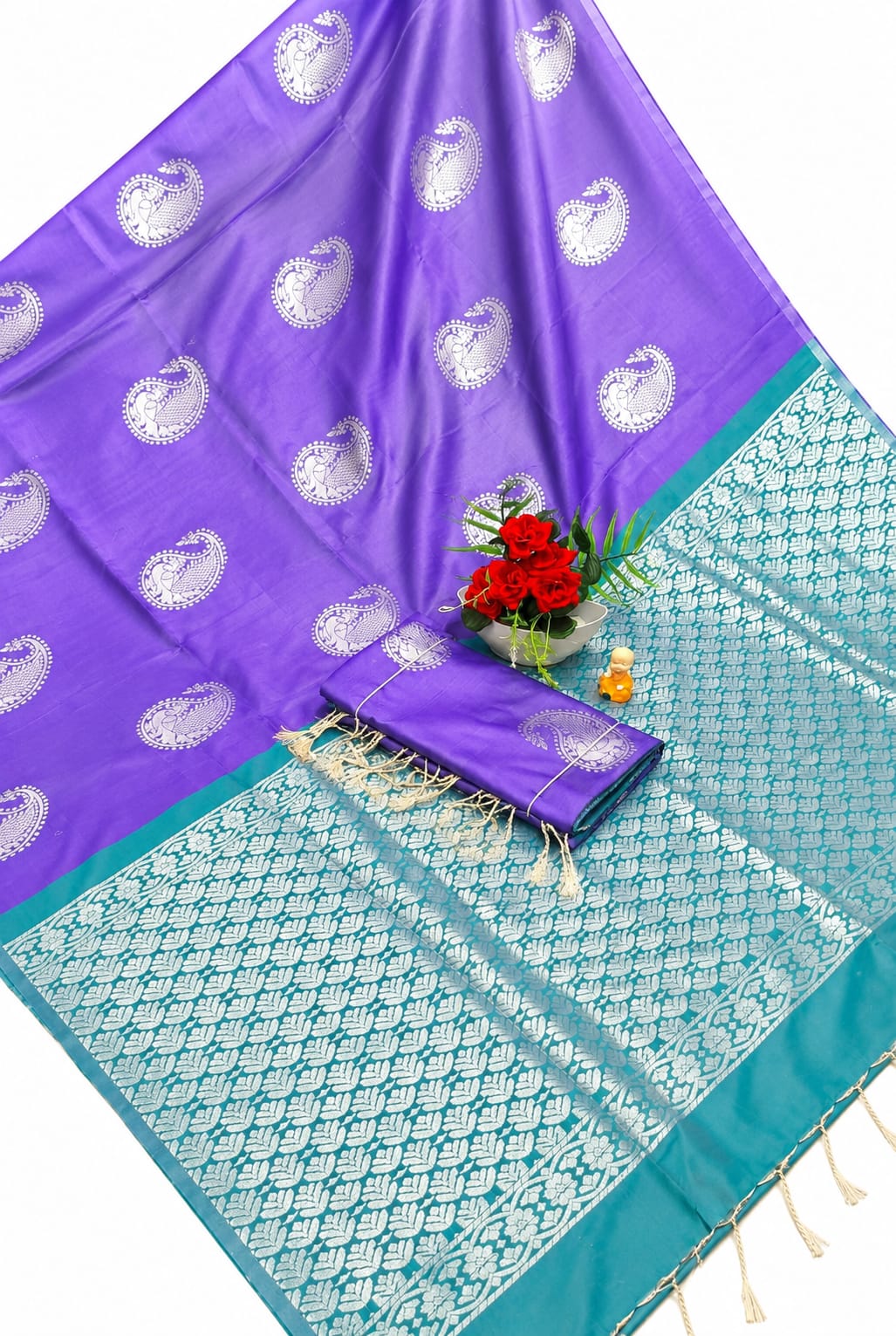 Border less soft silk sarees