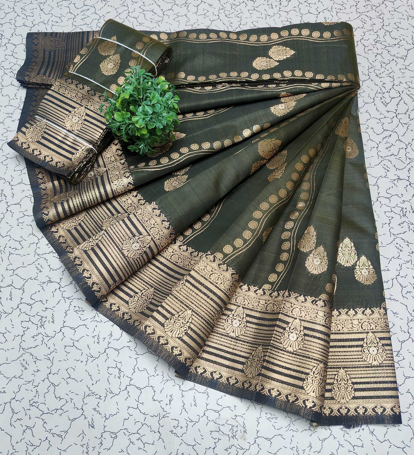 Maheshwari Silk Cotton Sarees