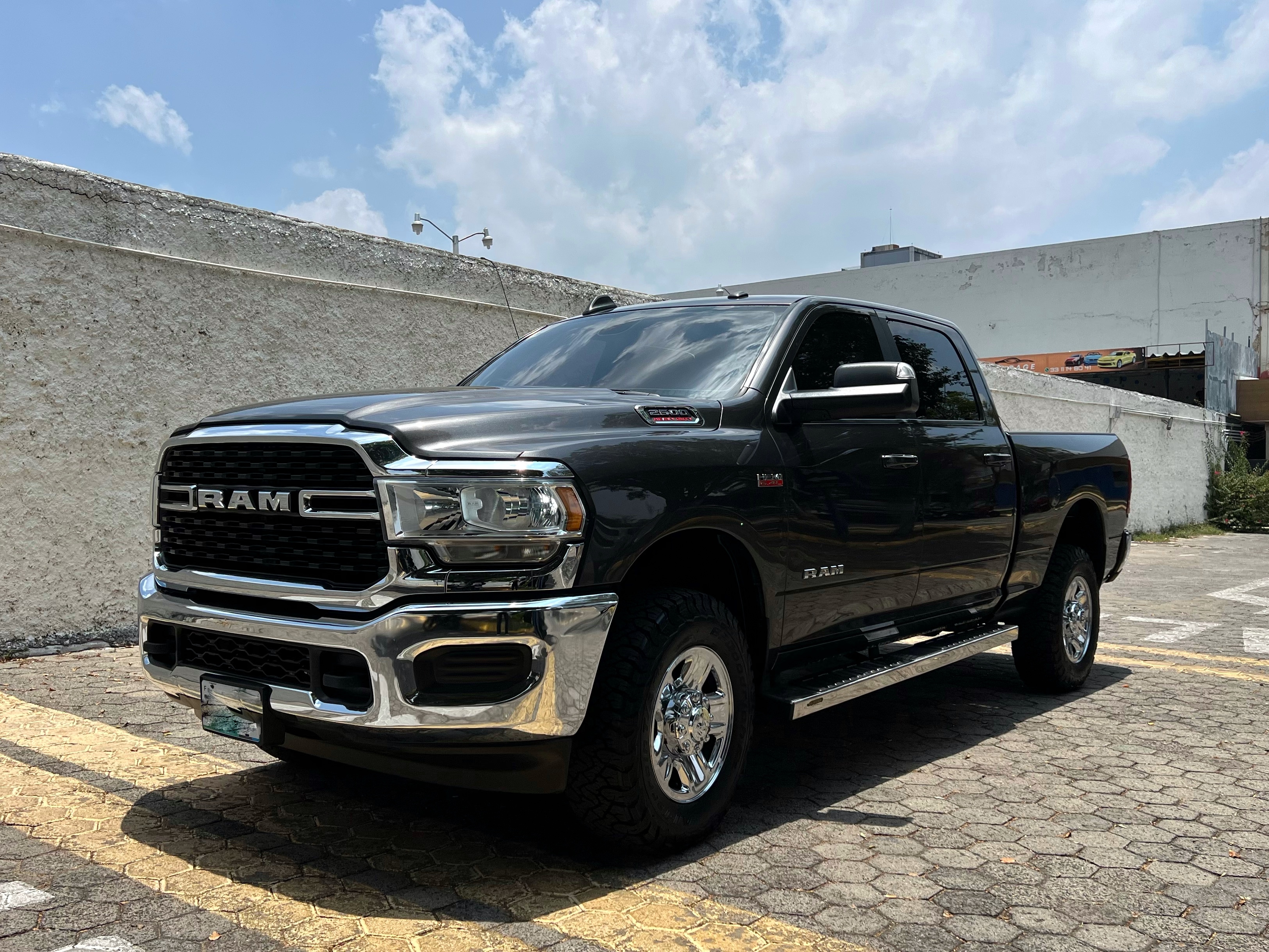 2022 dodge RAM 2500 Heavy Duty