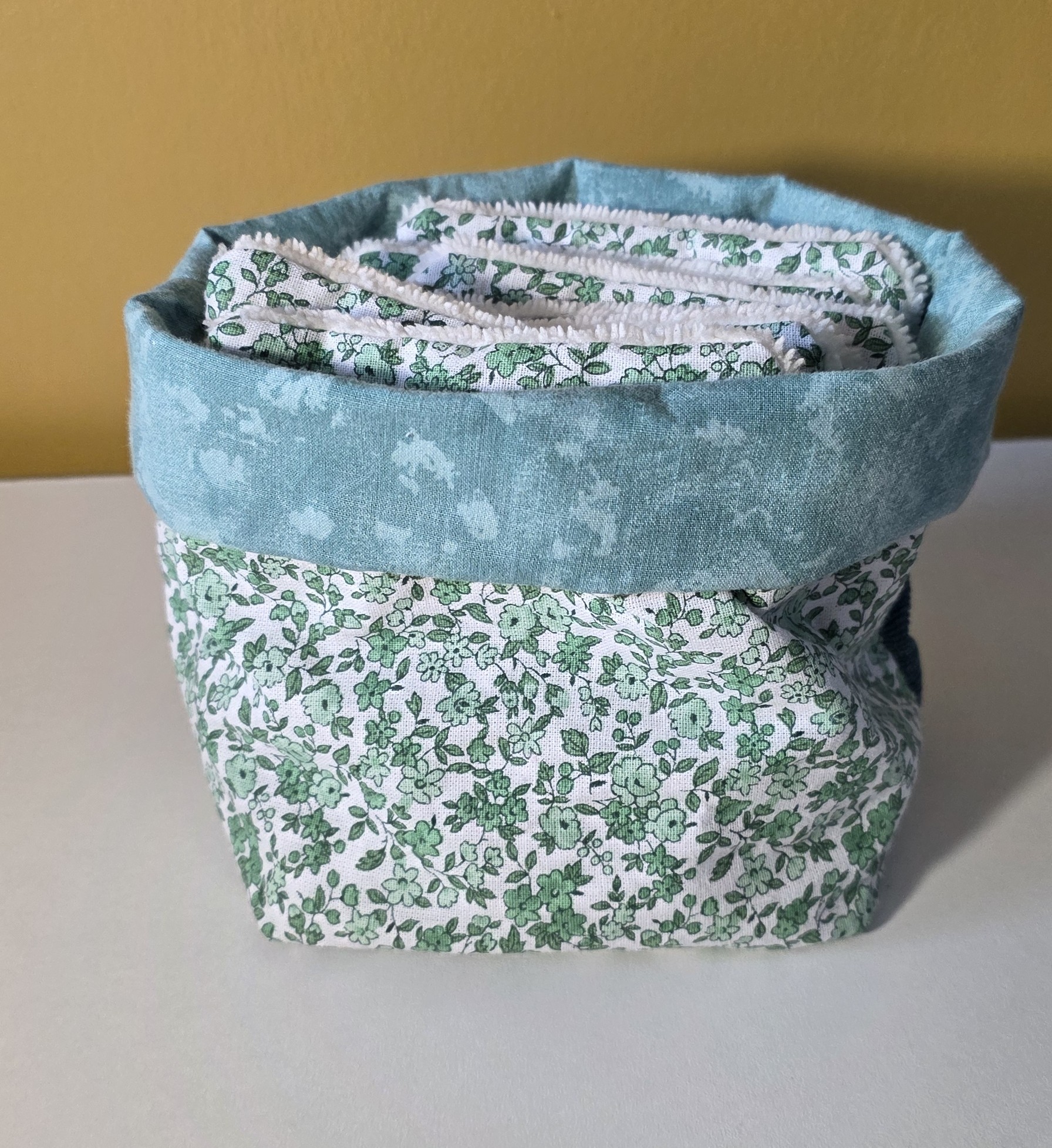 pochette avec ses lingettes