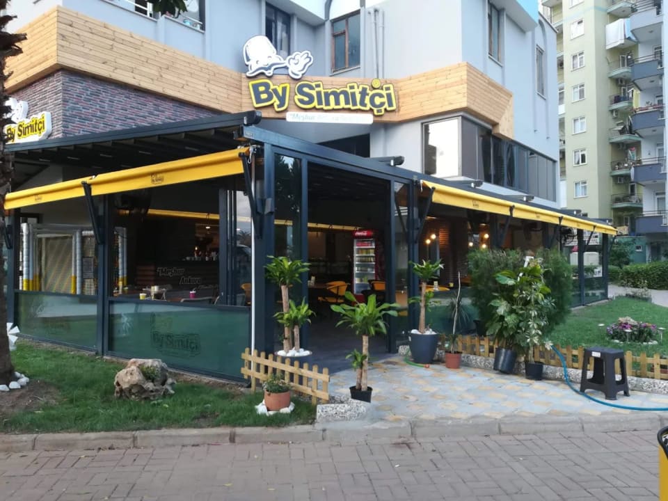 By Si̇mi̇tçi̇