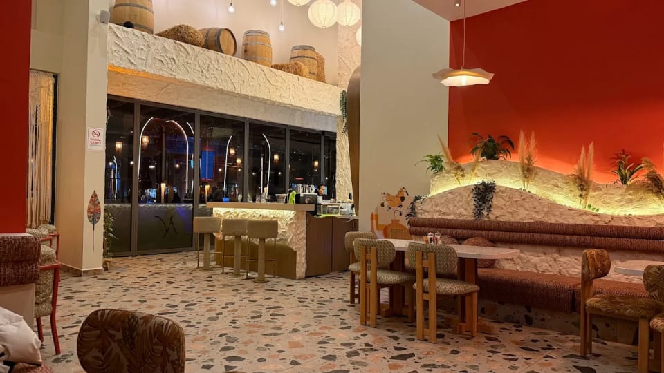 Neighbors Bistro