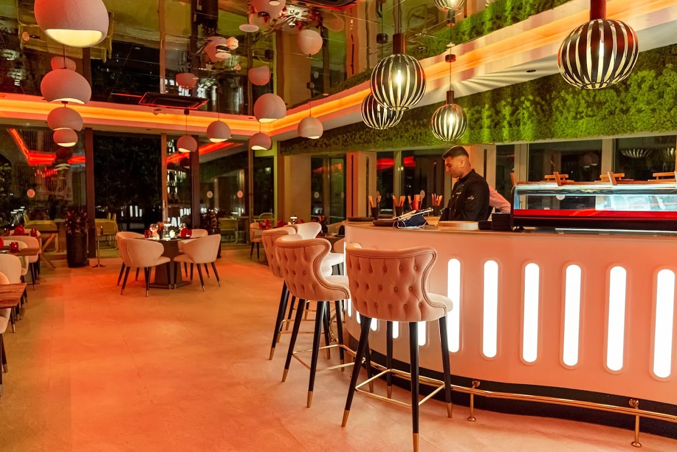 Sushi Club Lara - Kapak Fotoğrafı