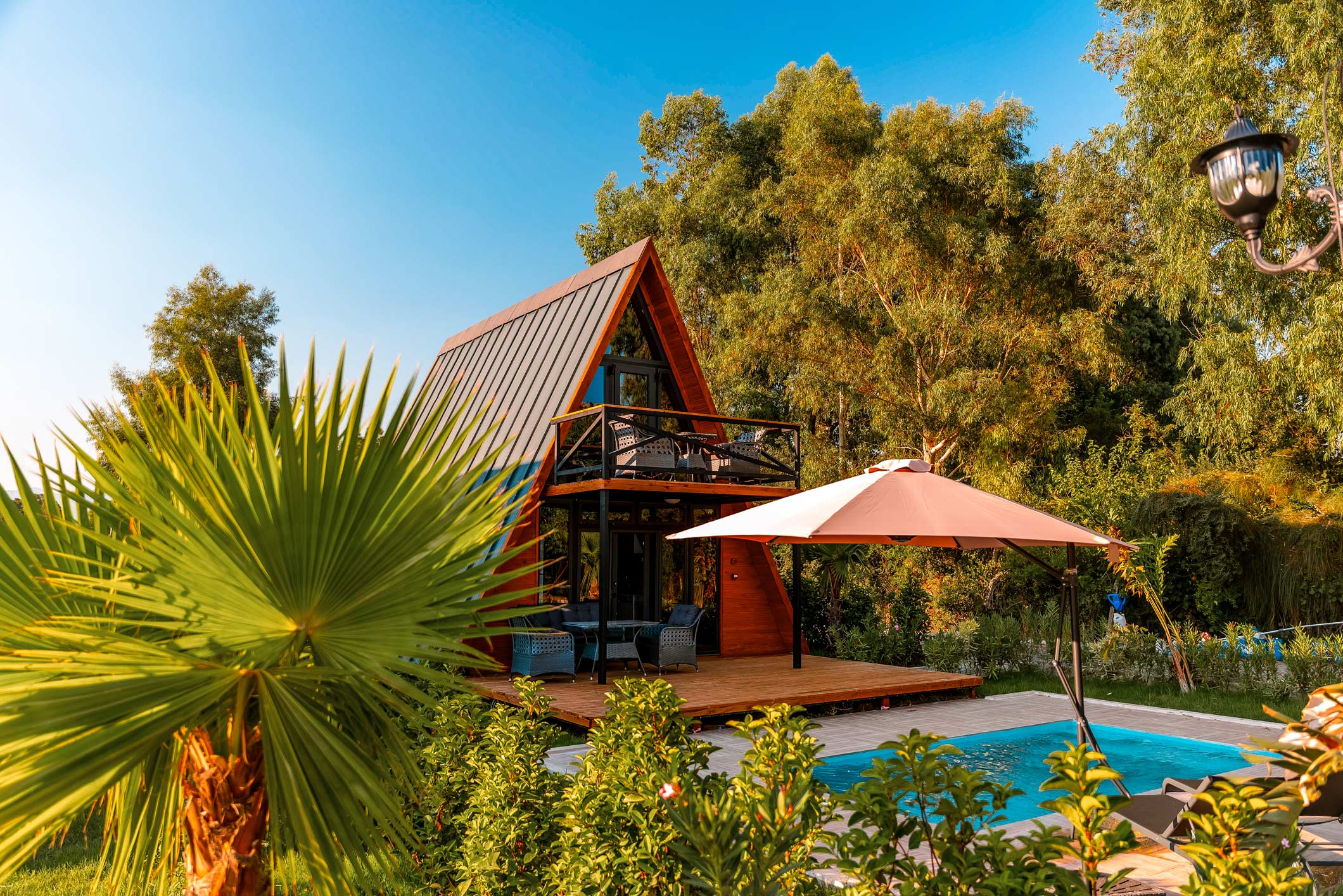Antalya Bungalow Village - Kapak Fotoğrafı