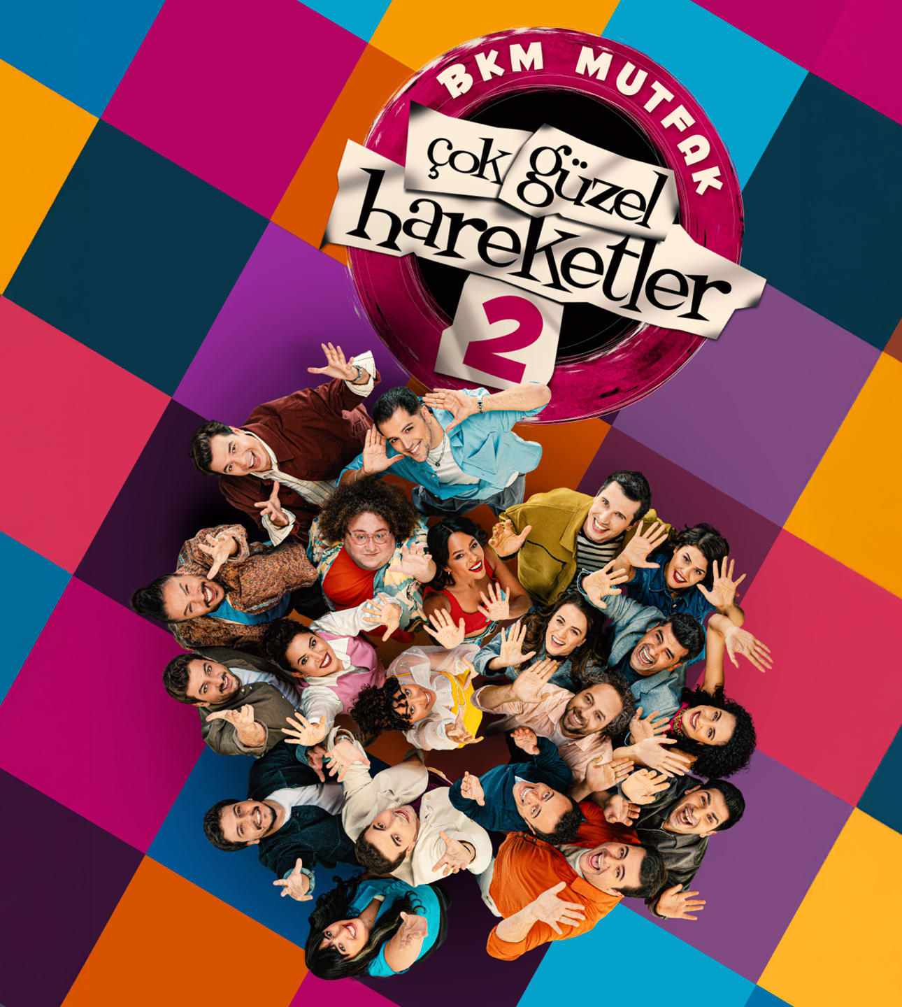 Çok Güzel Hareketler 2 - Kapak Fotoğrafı