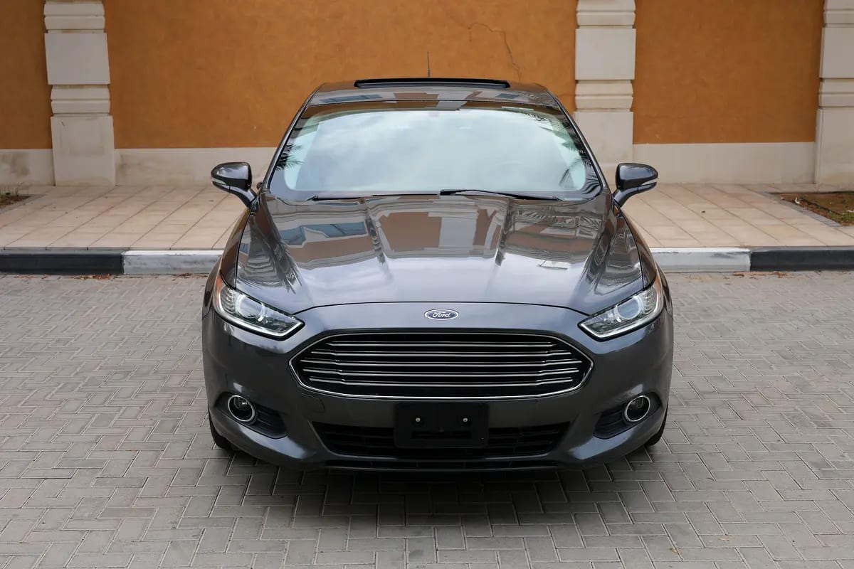 FORD FUSION SE - GCC SPECS - ACCIDENT FREE - FULL SERVICE HISTORY - EXCELENT CONDITION - - Thumbnail 7