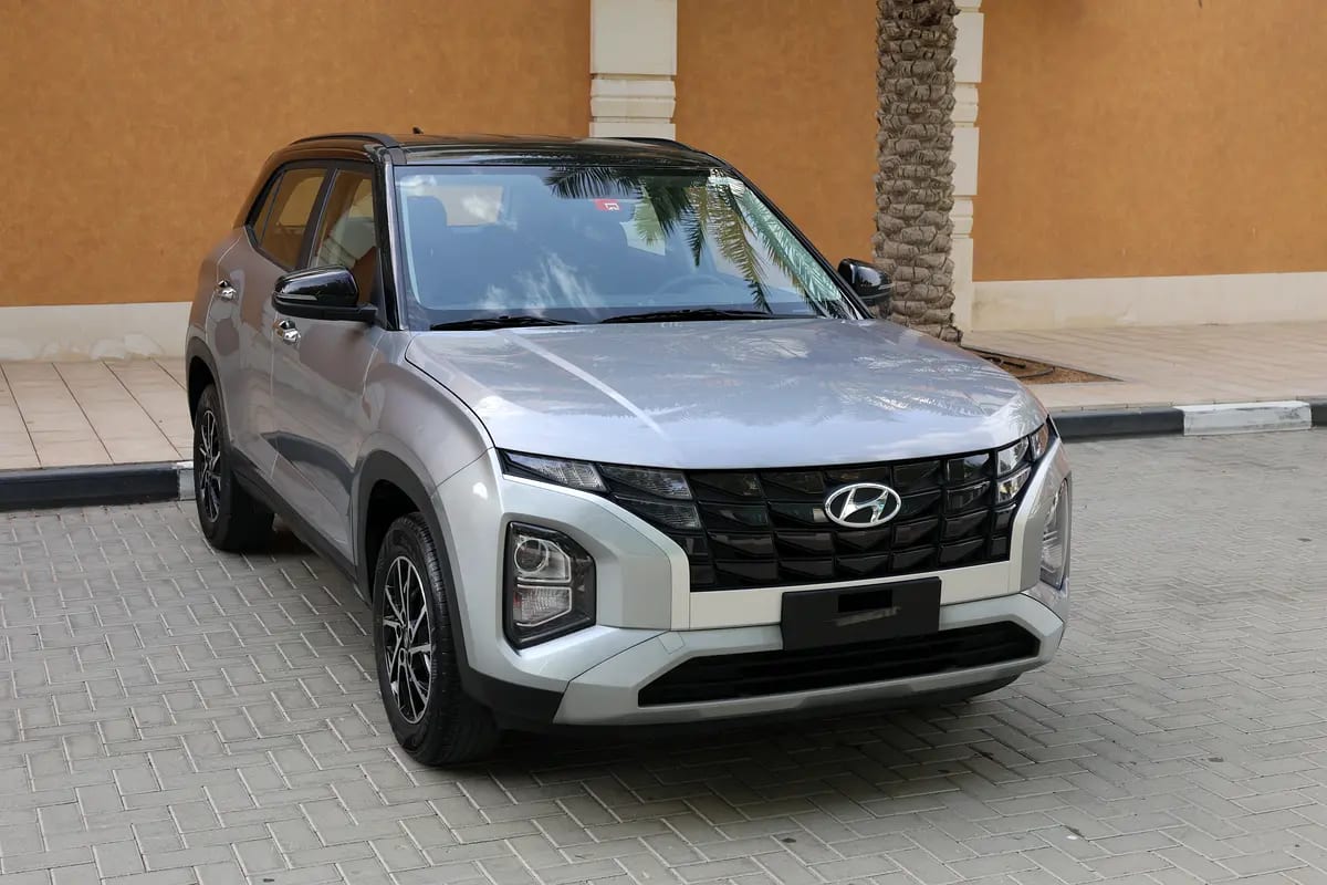 HYUNDAI CRETA COMFORT 1.5L - GCC SPECS - UNDER WARRANTY - FULL SERVICE HISTORY - ACCIDENT FREE - - Thumbnail 4
