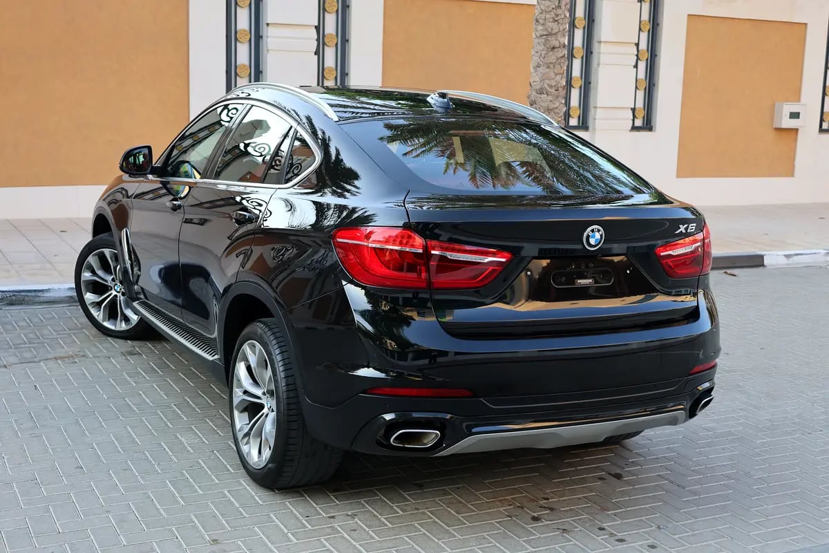 BMW X6 2018-114,000km -GCC Specs-Excellent Condition - Thumbnail 4