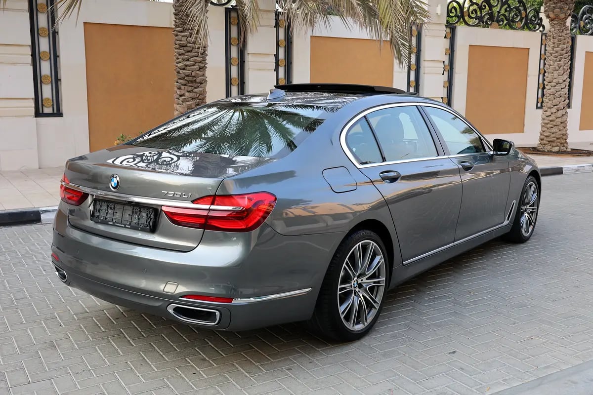 BMW 7 SERIES-730LI-2019-112000KM-GCC SPECS-EXCELLENT CONDITION - Thumbnail 4