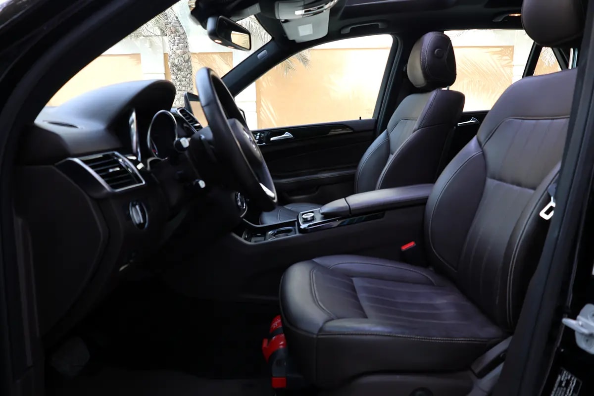 Mercedes-Benz GLE-Class-GLE 400 4Matic- 2018-116000KM-GCC SPECS-EXCELLENT CONDITION - Thumbnail 9