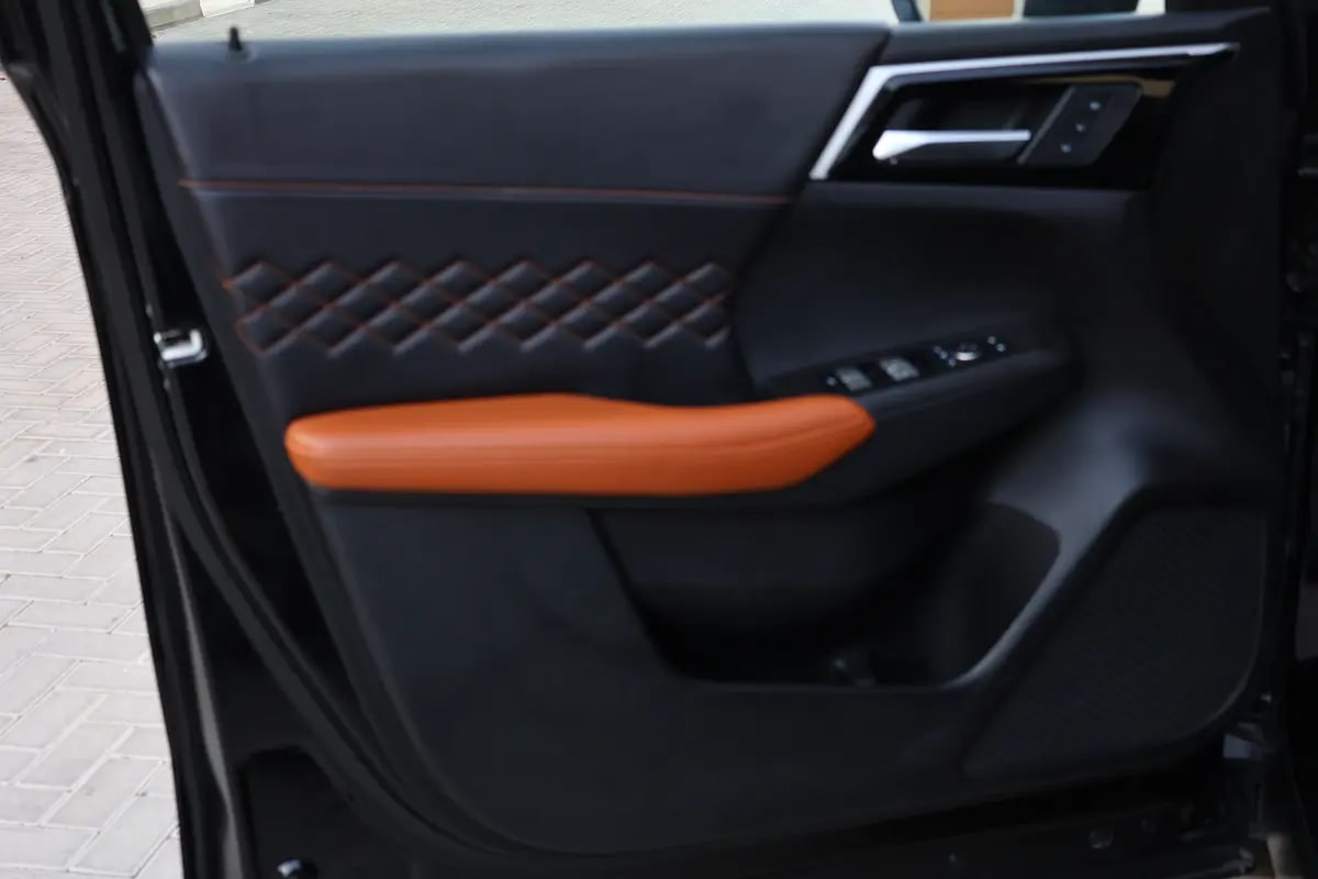 Mitsubishi Outlander Limited Edition 2025 -54000KM- GCC Specs - Brand New! - Thumbnail 8