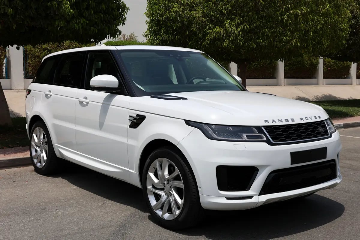 Land Rover Range Rover Sport HSE 2019 -117000km -GCC Specs - Thumbnail 6