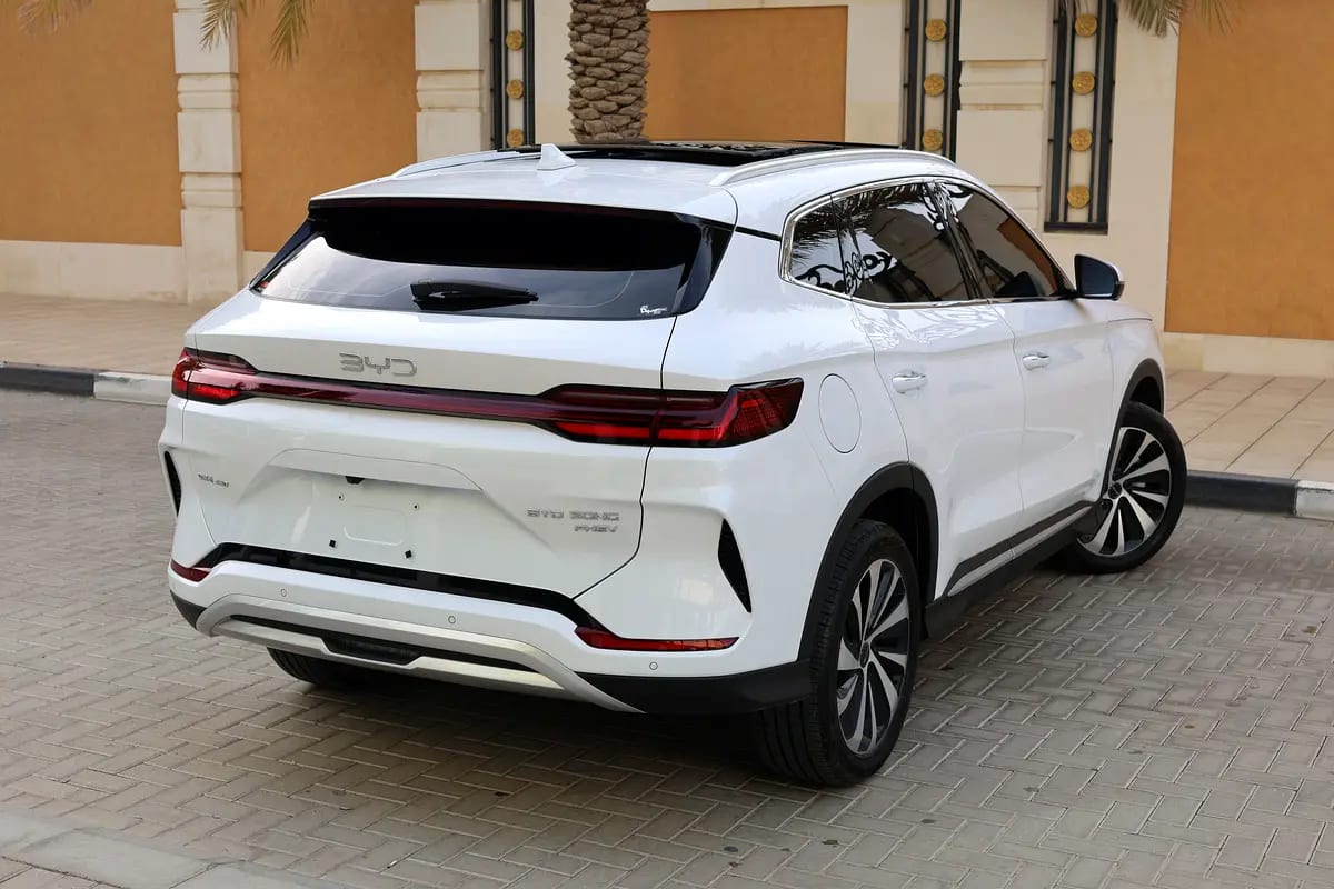 YD SONG PLUS PREMIUBM - 6YRS WARRANTY / 45,000 KM SERVICE - 8YRS BATTERY WARRANTY - GCC SPECS - - Thumbnail 6