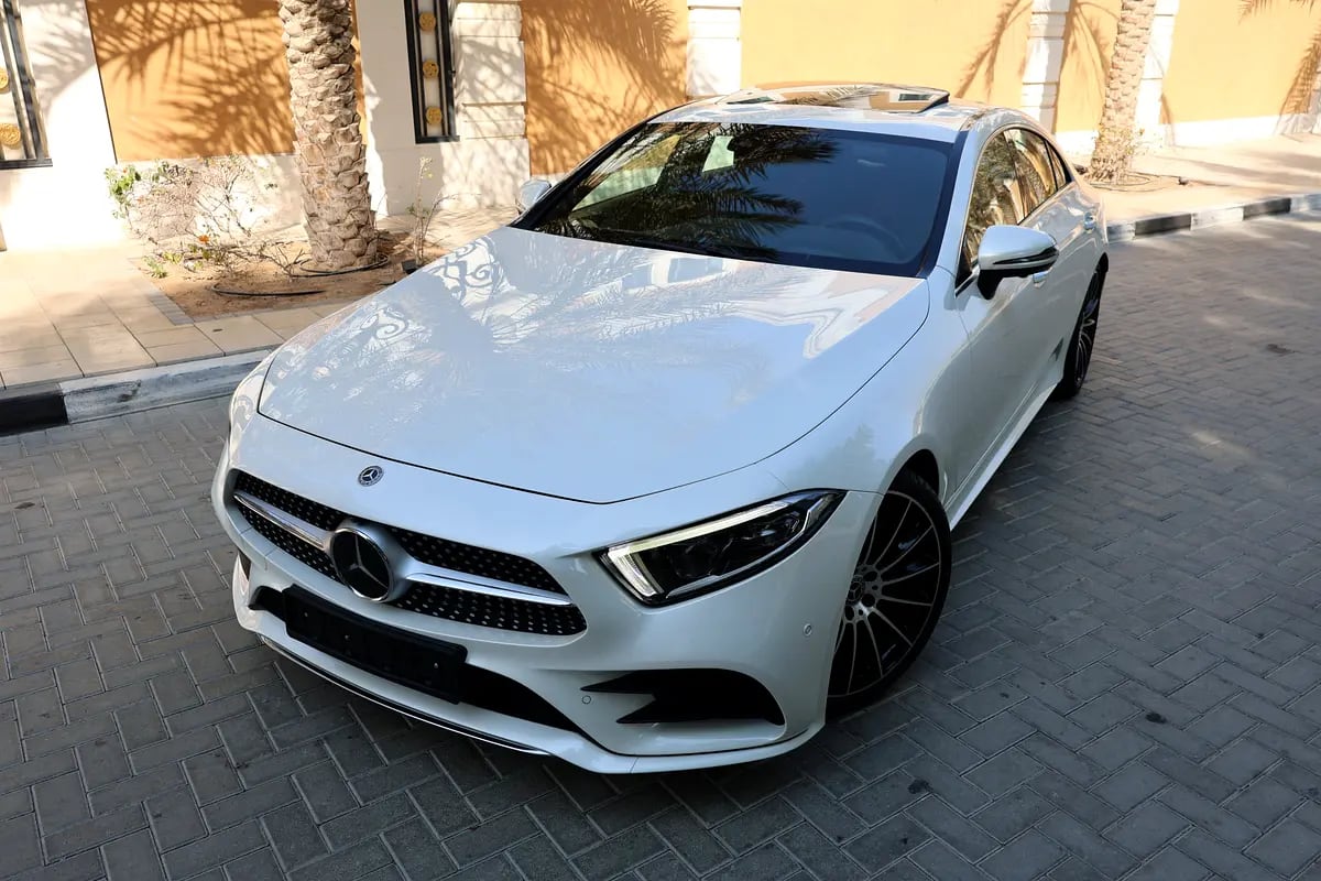 Mercedes-Benz CLS350-2019-103000KM-GCC SPECS-EXCELLENT CONDITION-ACCIDENT FREE -FULL OPTION - Thumbnail 2