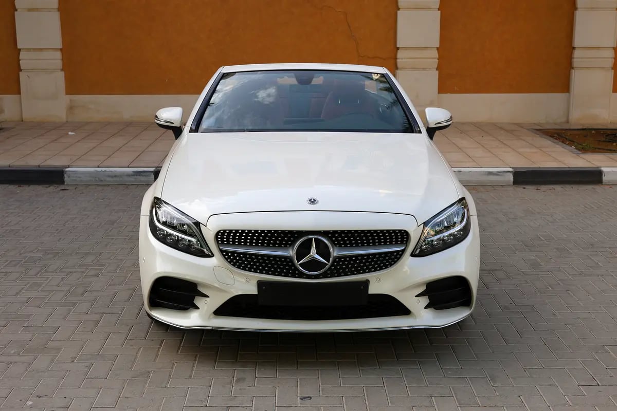 Mercedes-Benz C200 Coupe 2020, GCC Specs - Pristine Condition - Thumbnail 7